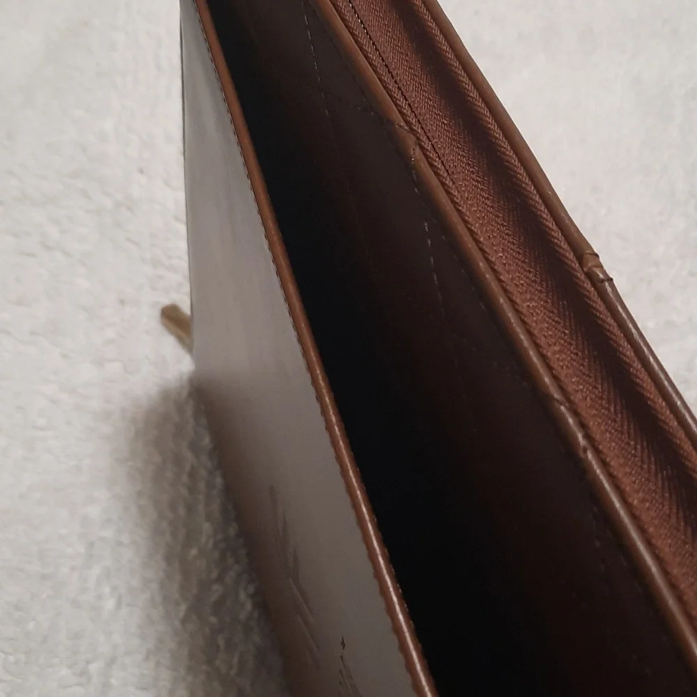 Corteva Brown Leather Portfolio